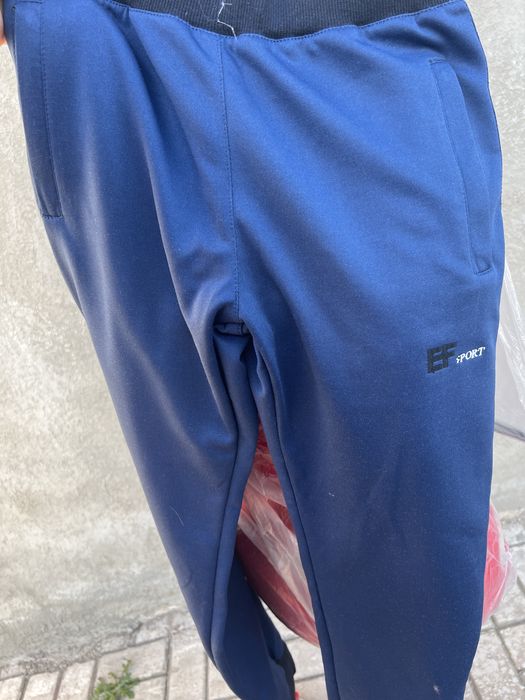 Ветровки куртки