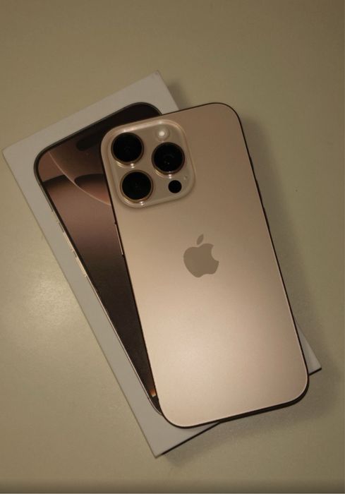 Iphone 16 pro 256 Desert Titan