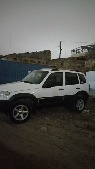 Шевралет Нива 2017