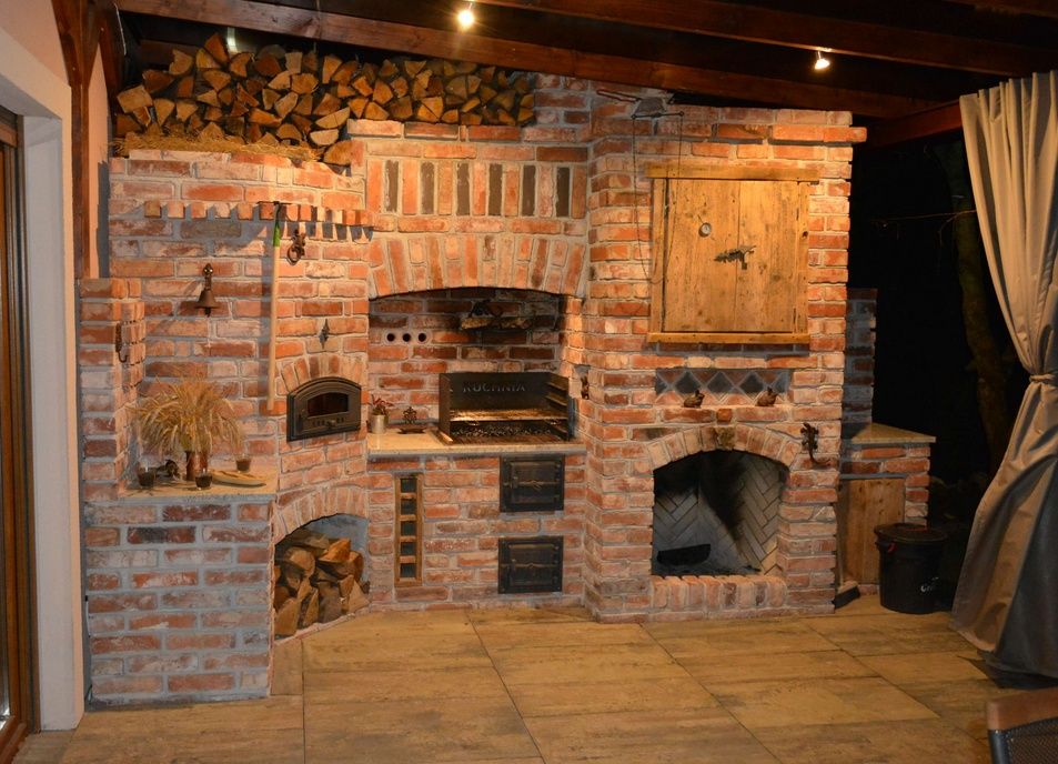 Vând cărămidă presată rustică