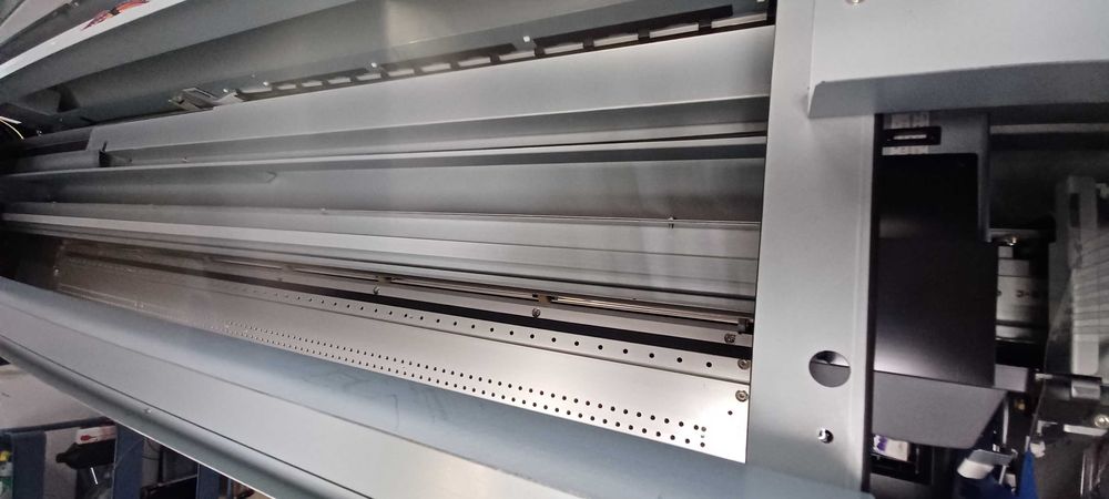 ROLAND SG-540 - Print&Cut - imprimanta eco-solvent 1,37m  - doar 14 ore de functionare - ca noua