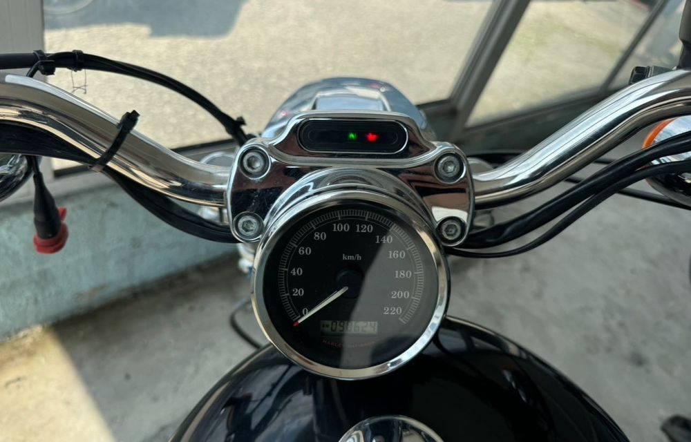 Harley Davidson XL 1200 Sportster Custom 2012 на ЧАСТИ