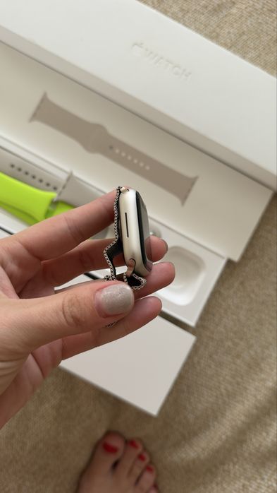 Apple Watch 7 gold продам