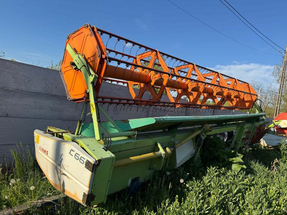 De vanzare 2 combini claas