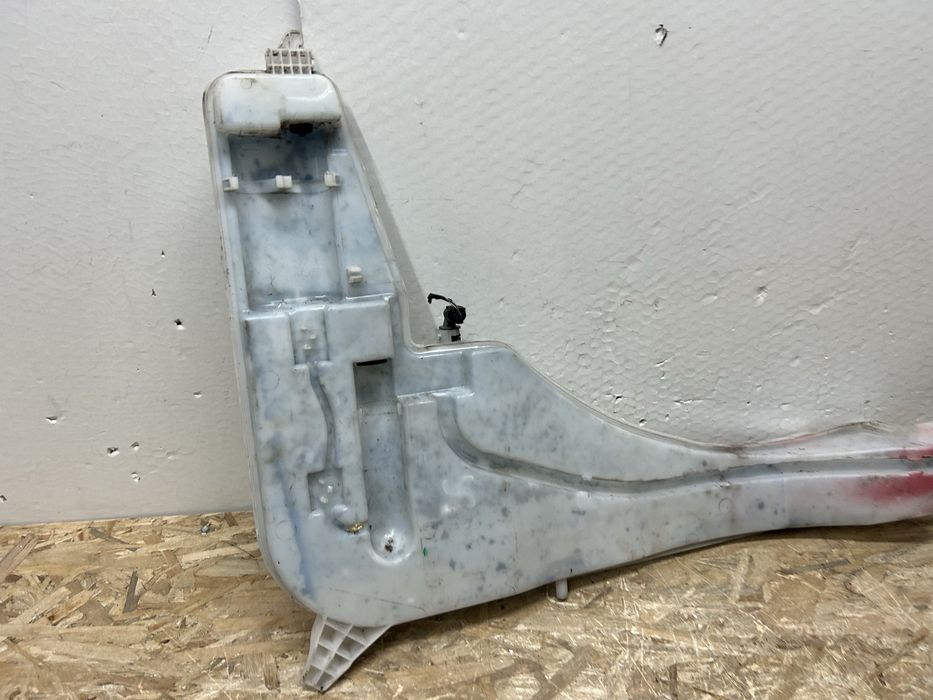 Vas lichid parbriz bmw X3 F25 X4 F26