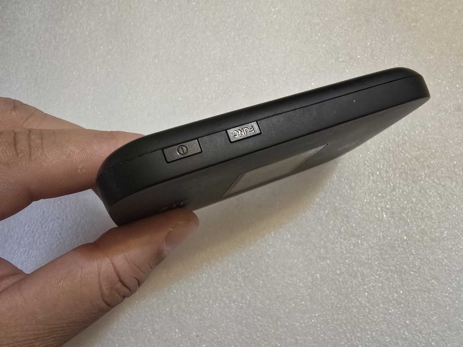 Modem portabil WIFI ZTE MF971RS 4G LTE SIM – poze reale