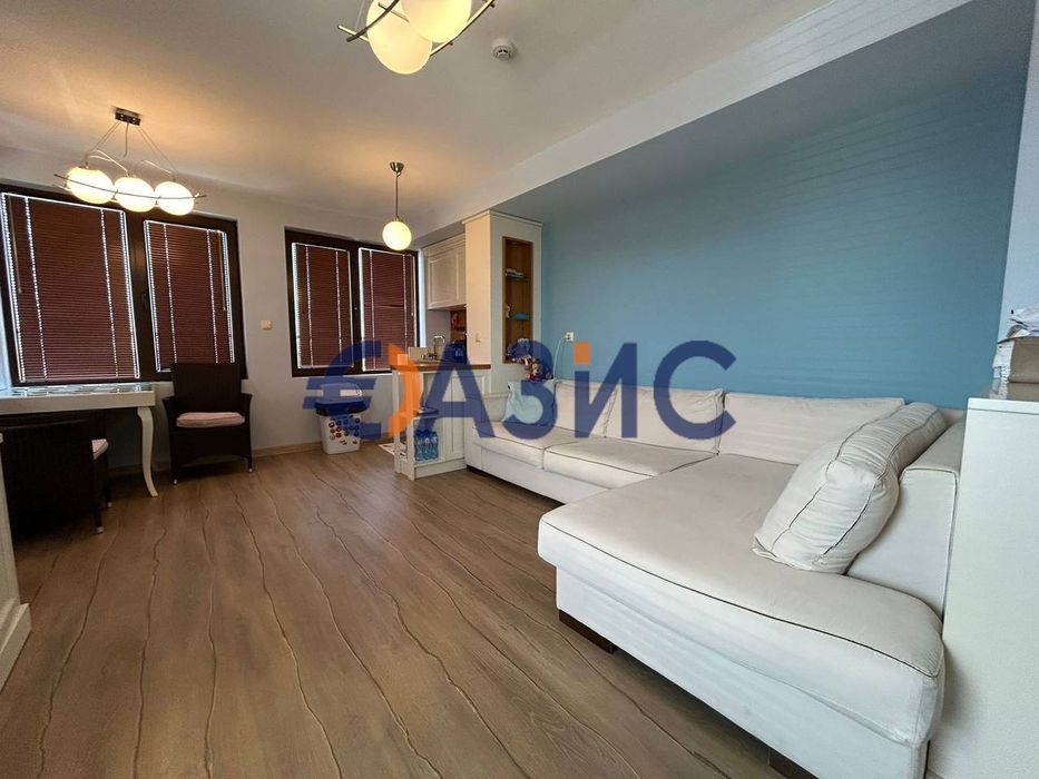 Продава се Двустаен апартамент в к.к. Слънчев бряг - 87 кв.м за 580 €/кв.м - Снимка #9