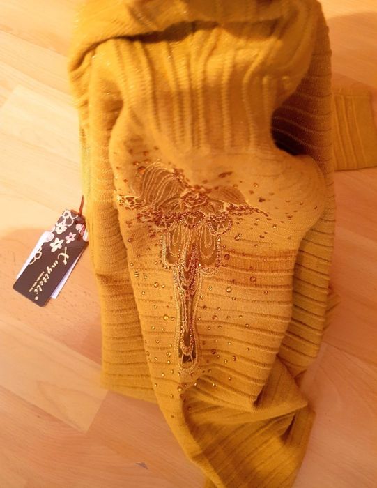 Bluza damă insertii broderie super model