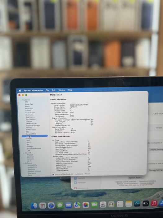 Macbook Air M1 2020 13-inch 512Gb/BATERIE96%/Garantie 12 luni @atsgsm.ro