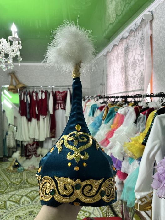 Казакша киымдер жалга бериледы