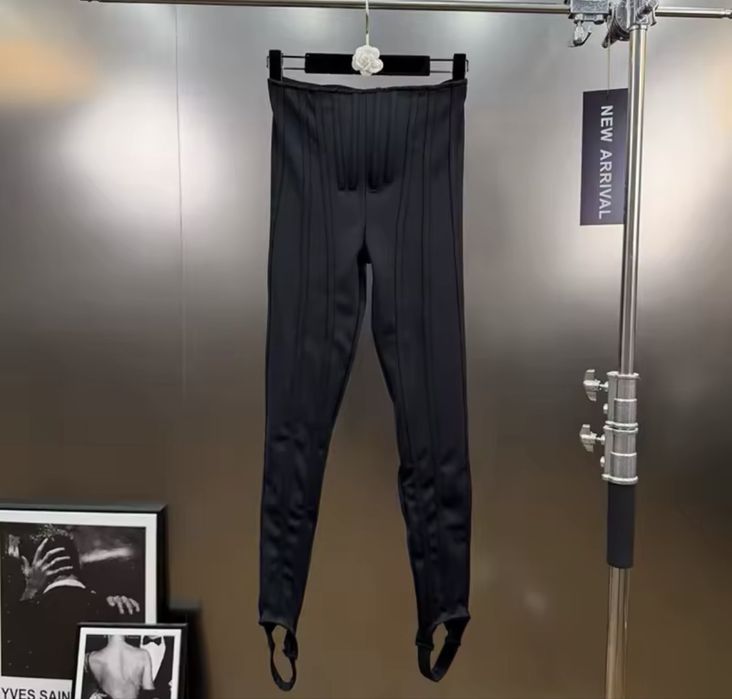 Дамски клинове mugler Miu the attico alo yoga maison schiaparelli