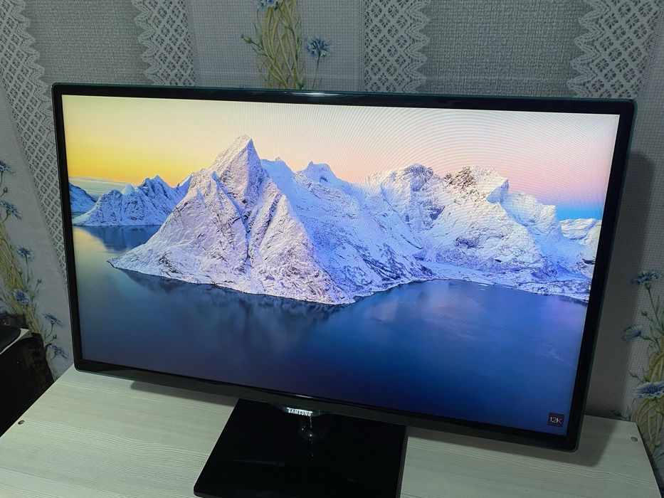 Монитор Samsung 27" Full HD / IPS / LED