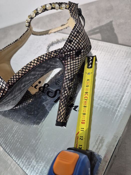 Vand pantofi cu toc open toe Fiori & Spine