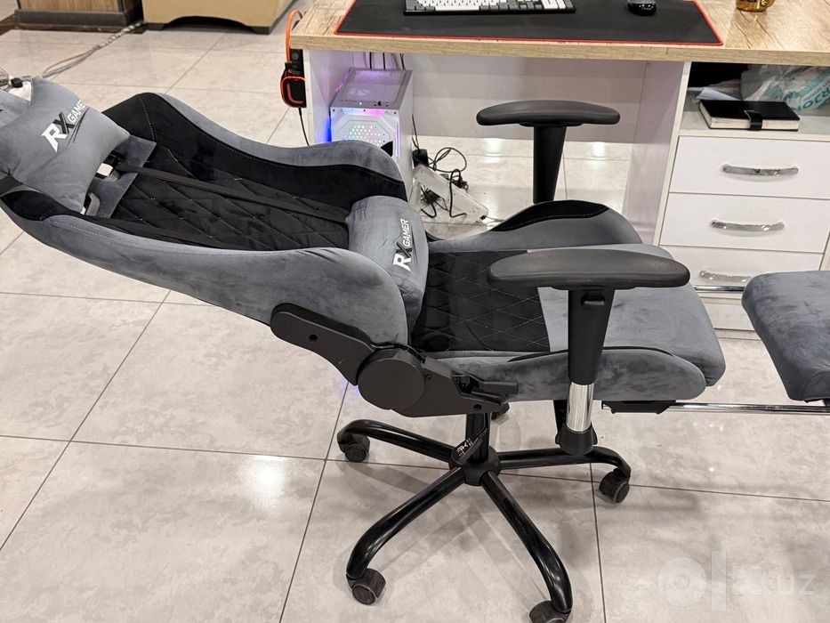 Игравое кресло геймеров