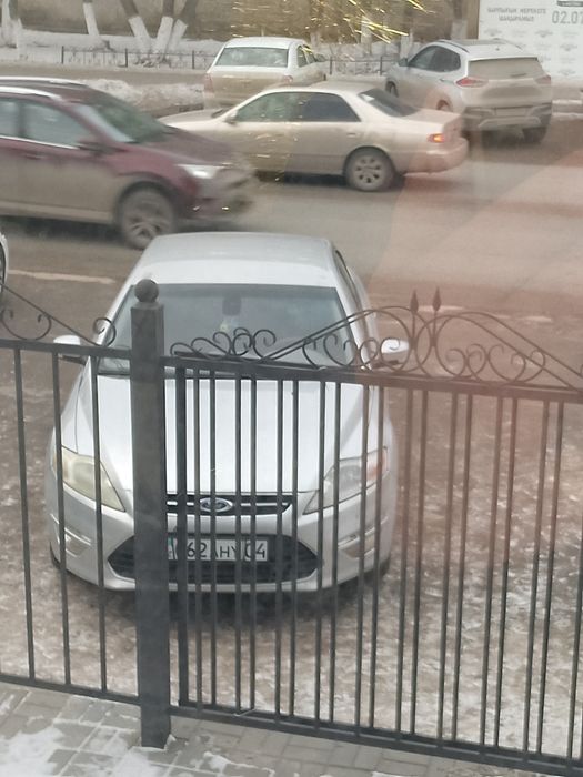 Продам машину Форд Мондео.Амереканец