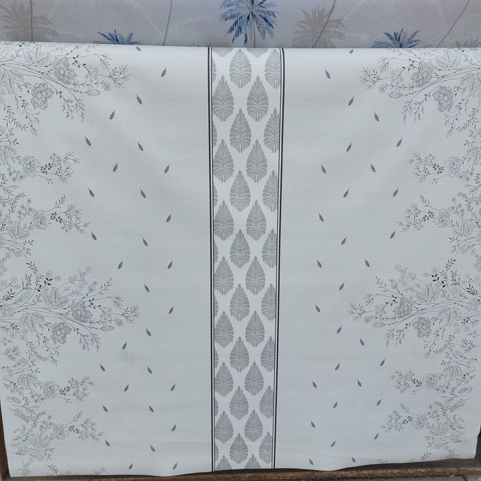 Метражный клеенка на стол. Ширина 140 см