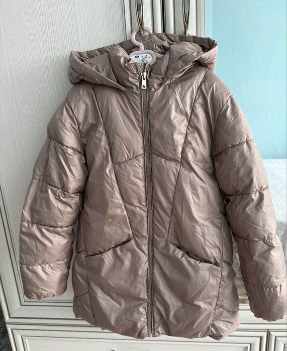 Продам детские одежды на 8 лет