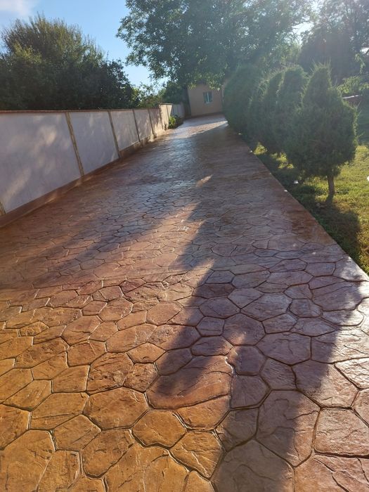 Pavaje din beton amprentat și vertical