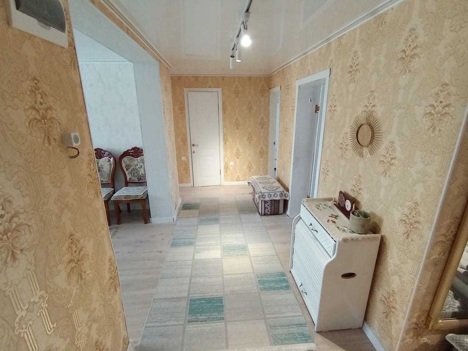 Продается хороший дом, в центре города.