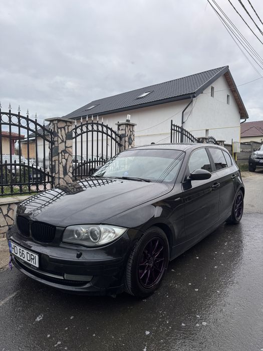 BMW Seria 1 E87 118d