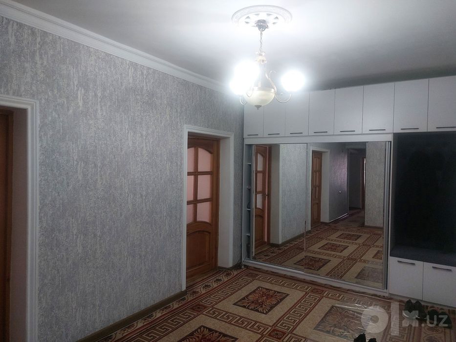 Юнусабад 2 Спец.план 4/7/7 лифт, кирпич 147м² Чистая