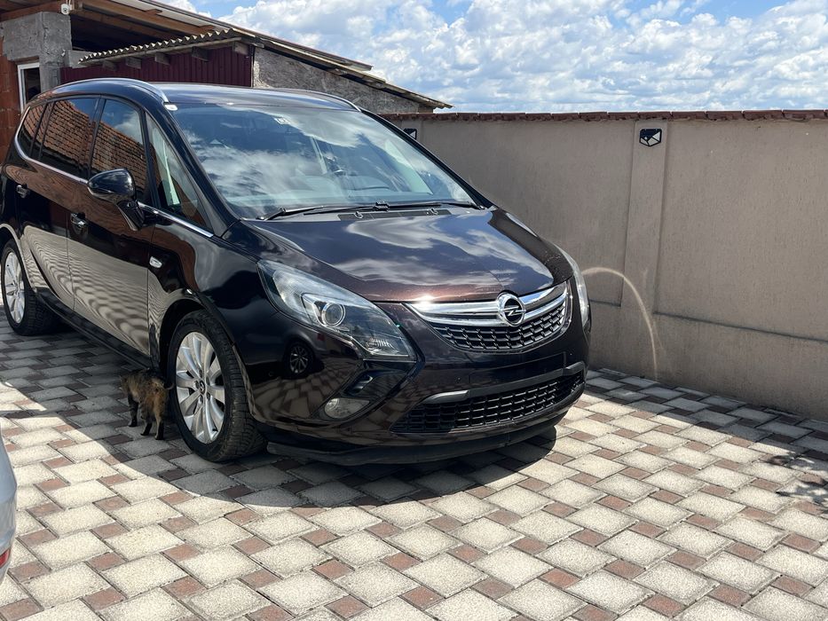 Opel zafira 2000 cdti