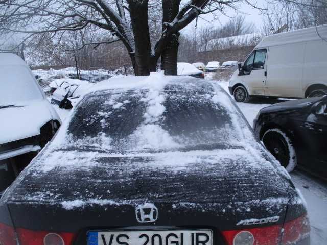 Piese dezmembrez HONDA ACCORD AN 2008 motor 2,0 benzina