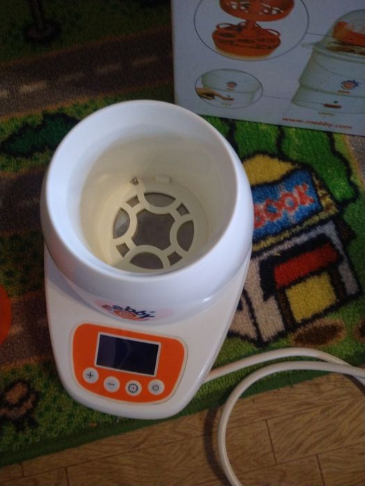 Incalzitor biberoane