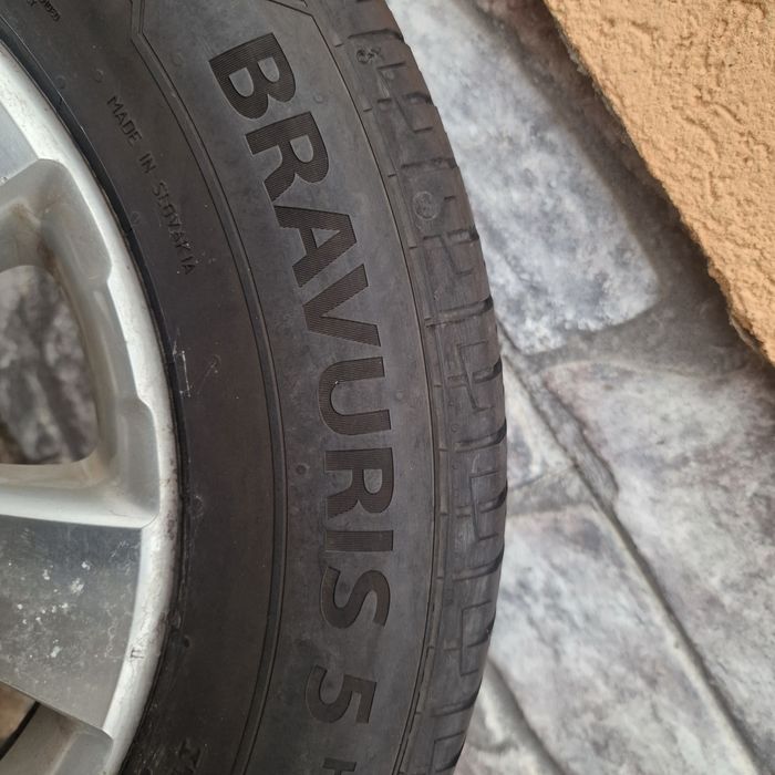 Jante aliaj Volkswagen Tiguan Touran sharan passat golf cu cauciucuri vara