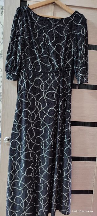 Платье нарядное женское