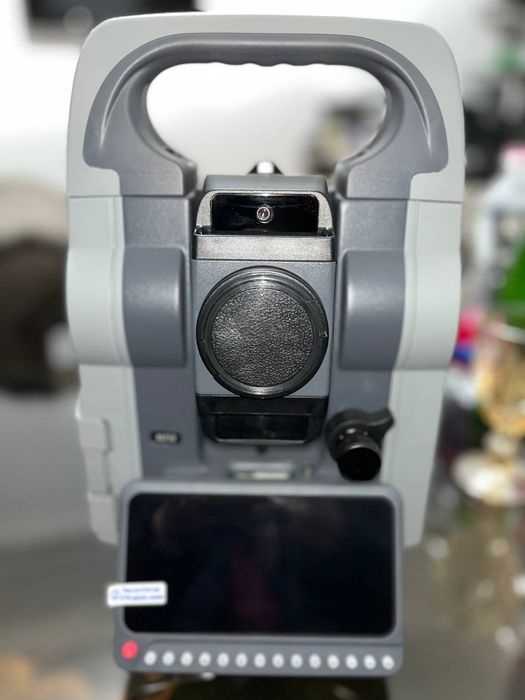 Android elektron taxeometr
Satlab SLT12 2” R1000
(Leica/leka / Trimble
