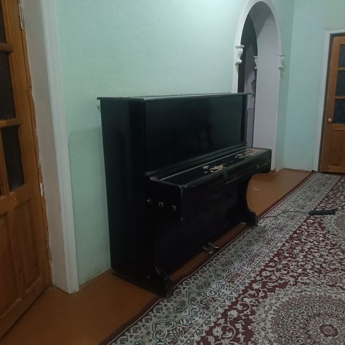 Продается пианино