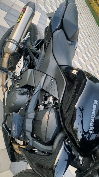 Kawasaki Z750 2010 Akrapovic 5000km