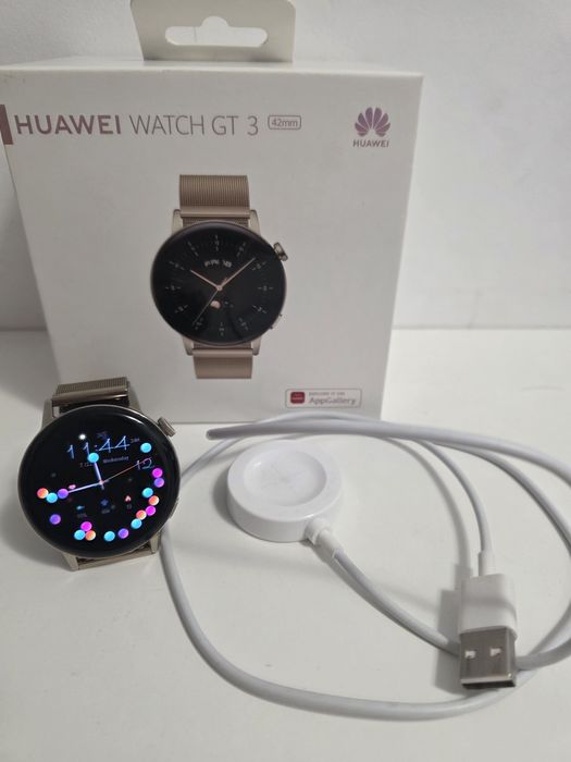 Смарт часовник huawei gt 3