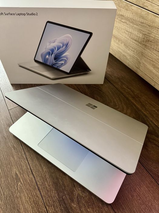 Microsoft Surface Studio 2 / NVIDIA RTX