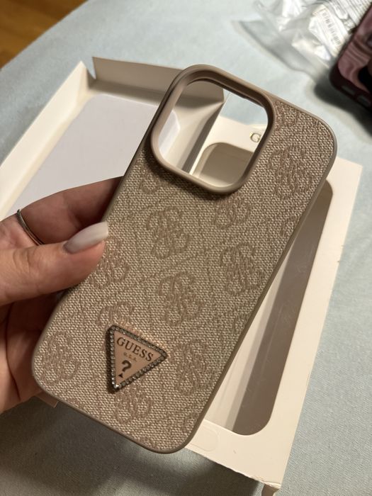 Калъф Guess iphone 16 pro