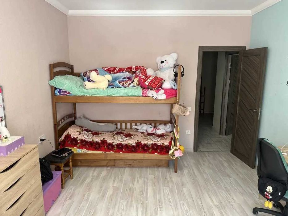 Дава се под наем Тристаен апартамент в София, Център - 90 кв.м за 459 € - Снимка #3