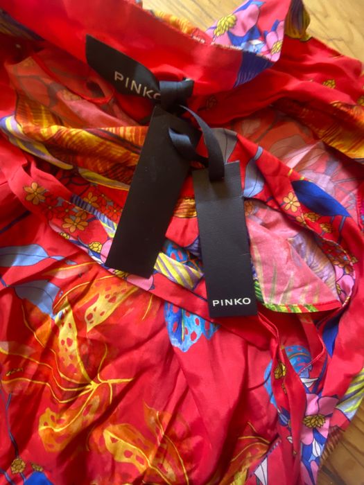 Pinko пола нова с етикет