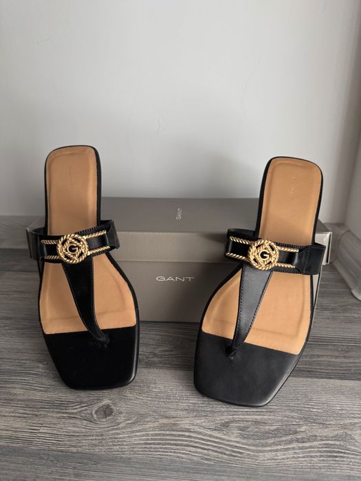 GANT кожени чехли