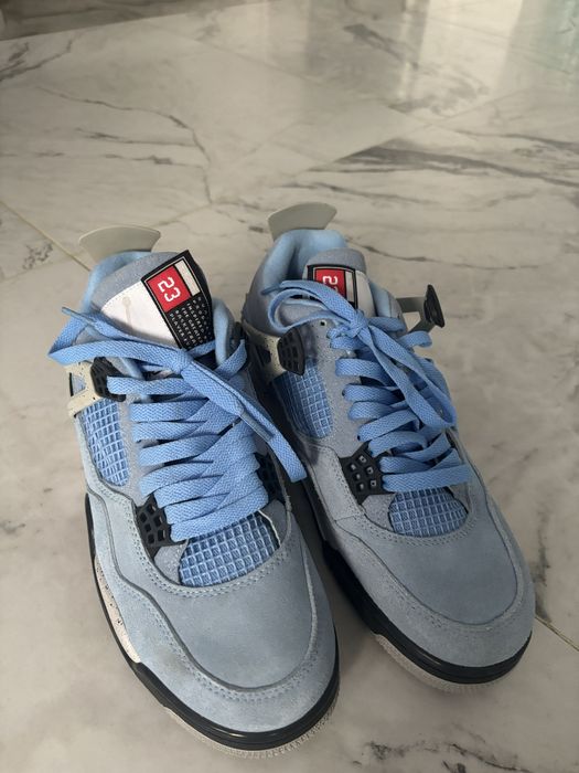 Jordan 4 University Blue – mărimea 42 Nou