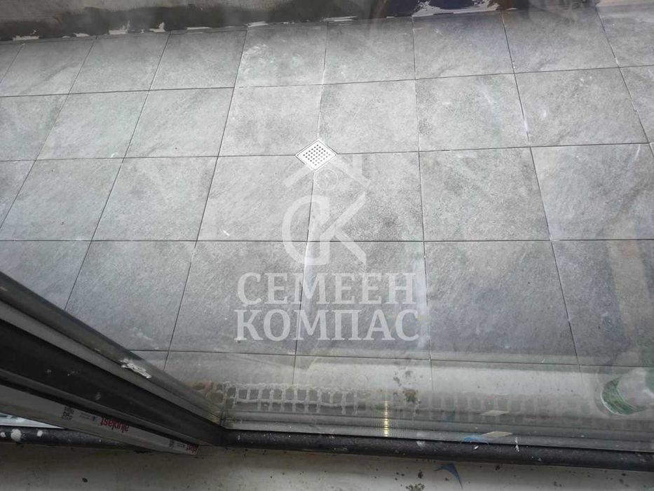 Продава се Тристаен апартамент в Пловдив, Остромила - 110 кв.м за 668 €/кв.м - Снимка #15