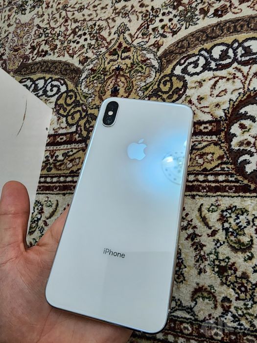 Iphone Xs Max 64GB Bat 74% Radnoy Xammayogi