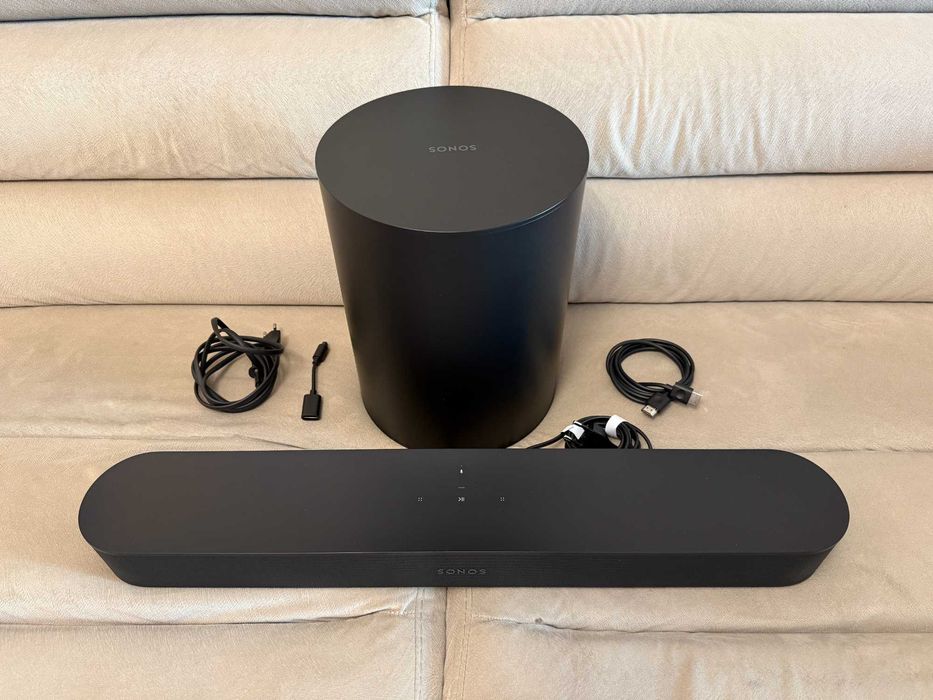 Sistem Soundbar Sonos Beam 2 si Sonos Sub Mini Black