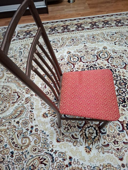 Продам стулья производства ZETA