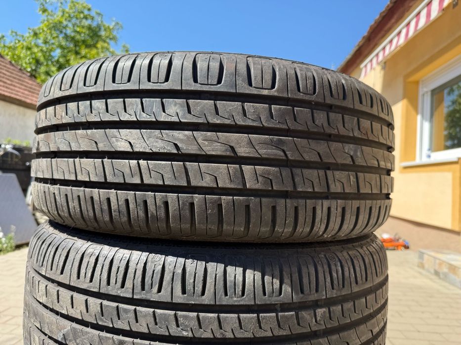 Anvelope 215 50 17 Barum vara