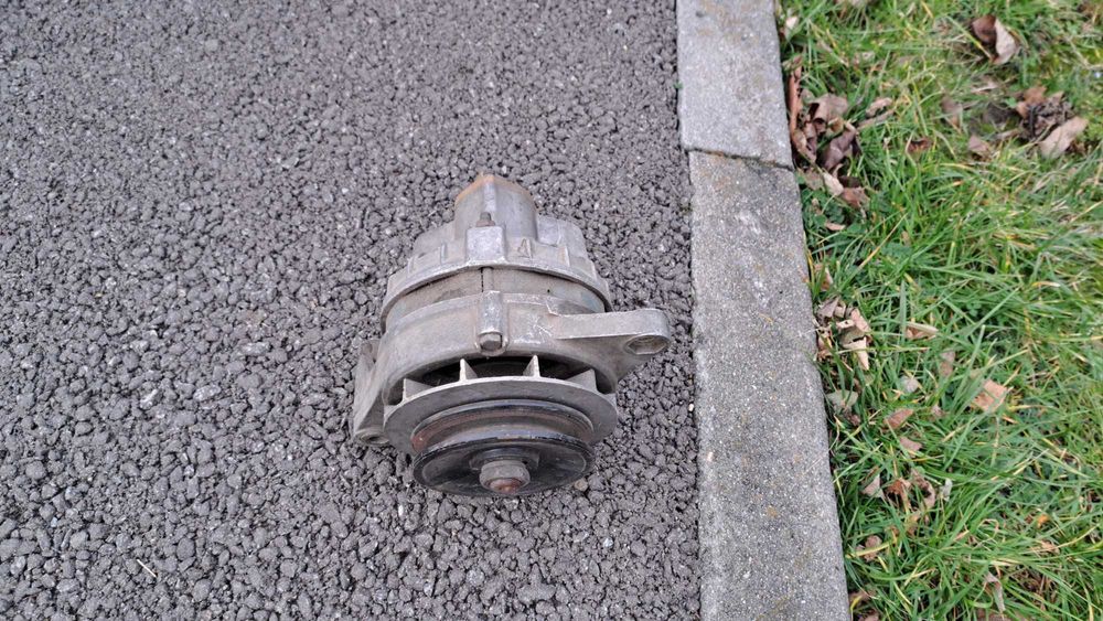 Vand alternator dacia 1410