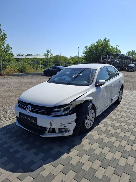 Dezmembram Vw Jetta Iv 1.6 tdi cayc an fabricatie 2012