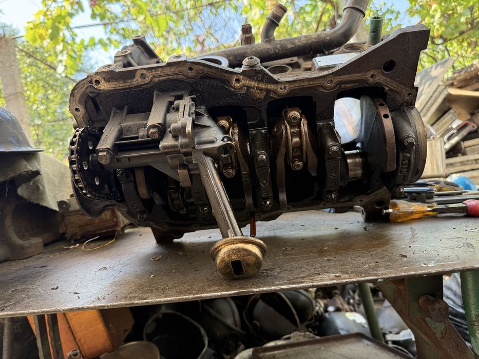 Двигател на части от Renault Megane Scenic 1.6