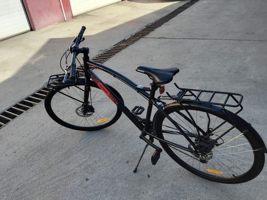 Vând bicicleta din aluminiu