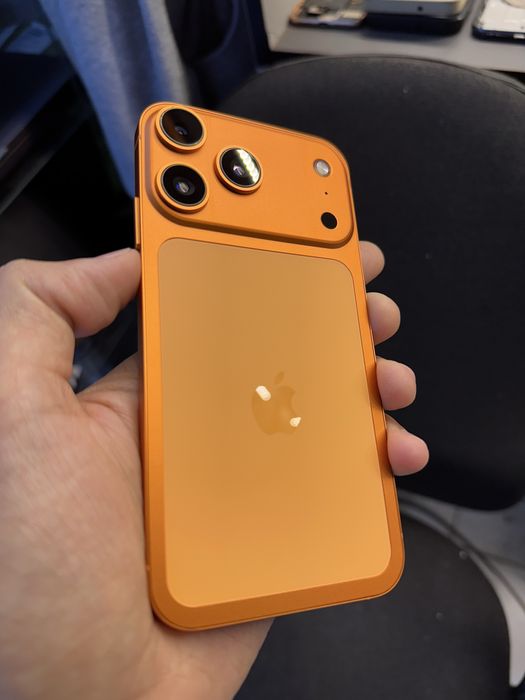 Iphone 11 в корпусе Iphone 17 pro 128Gb